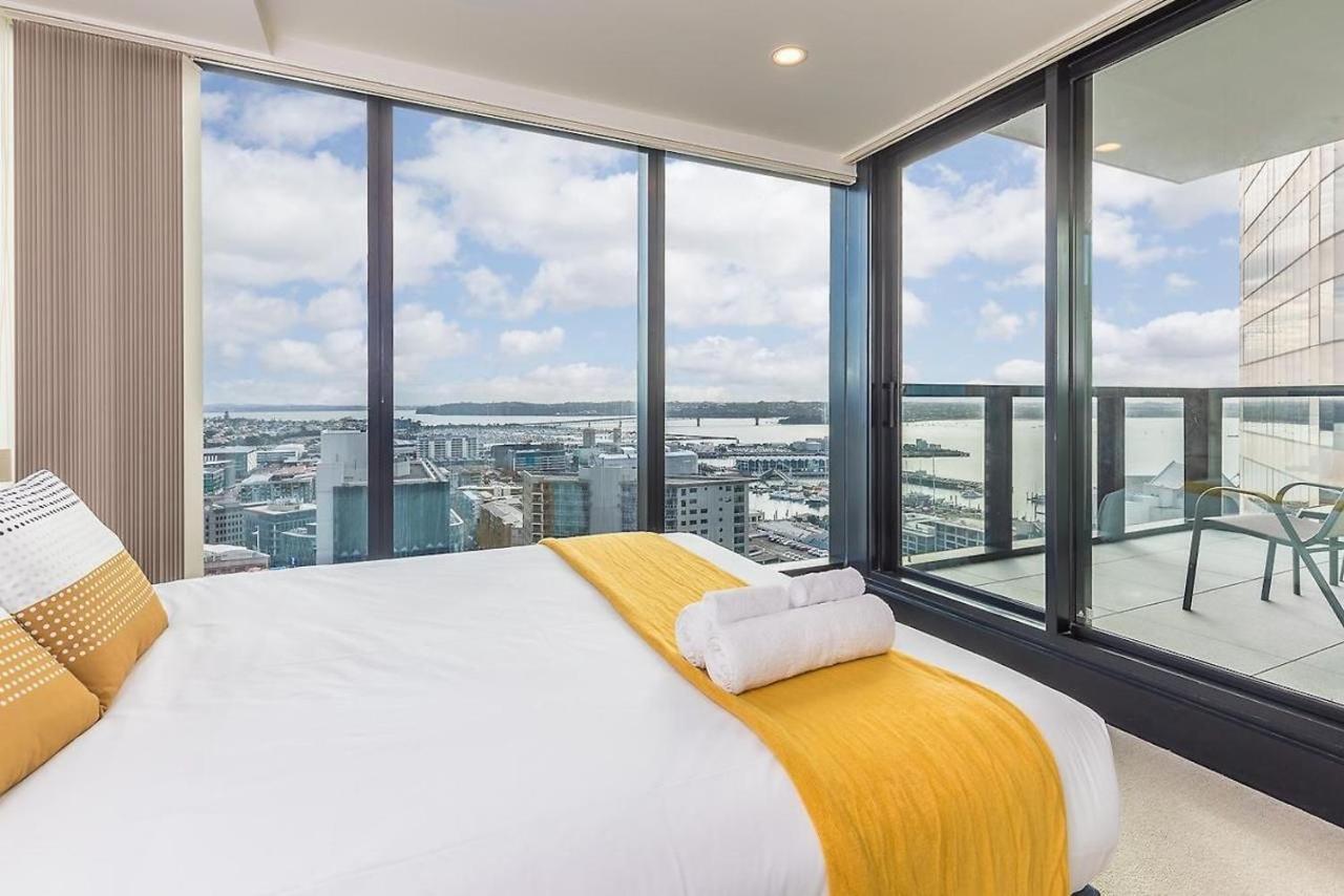 Magnificent Harbour View Skytower View Apartment In Cbd Auckland Exterior foto