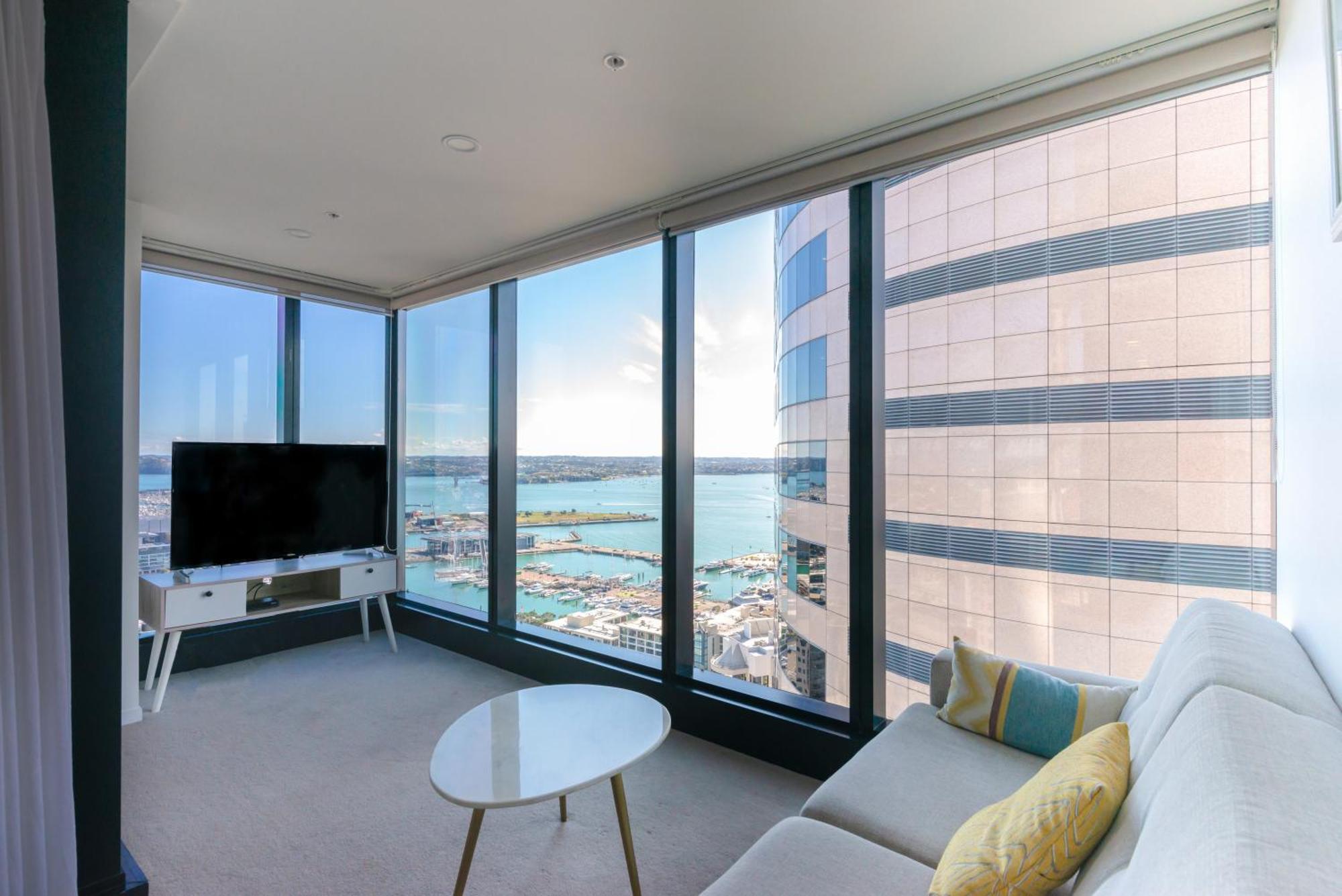 Magnificent Harbour View Skytower View Apartment In Cbd Auckland Exterior foto
